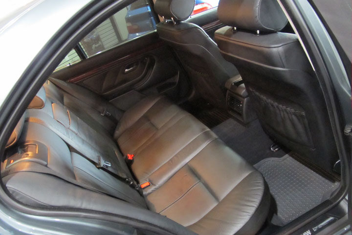 shenis-auto-trend-independent-european-car-specialist-2003-BMW-530i-E39-6-Cylinder-4-Door-Sedan-08