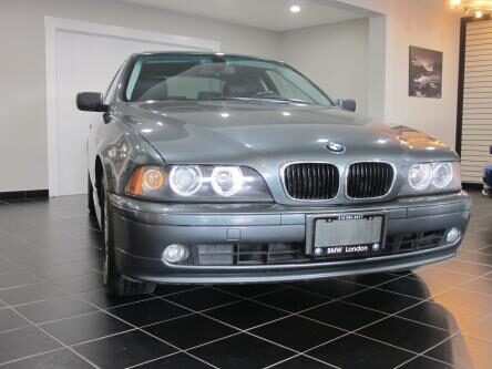 shenis-auto-trend-independent-european-car-specialist-vehicles-2003-BMW-530i-4-Door-Sedan-01