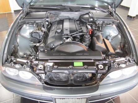 shenis-auto-trend-independent-european-car-specialist-vehicles-2003-BMW-530i-4-Door-Sedan-03