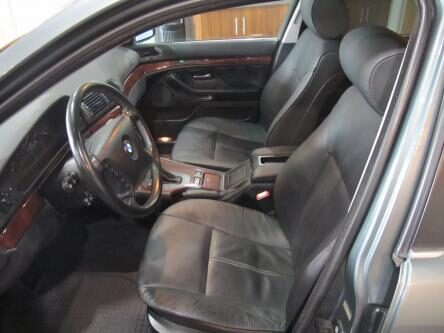 shenis-auto-trend-independent-european-car-specialist-vehicles-2003-BMW-530i-4-Door-Sedan-05