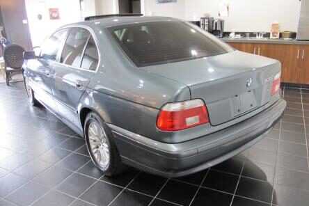 shenis-auto-trend-independent-european-car-specialist-vehicles-2003-BMW-530i-4-Door-Sedan-07