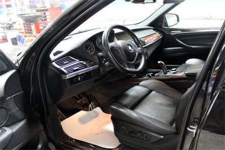 shenis-auto-trend-independent-european-car-specialist-vehicles-2007-bmw-x5-48i-e70-full-loaded-awd-08