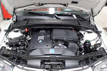 shenis-auto-trend-independent-european-car-specialist-vehicles-2008-bmw-135i-2-door-coupe-09