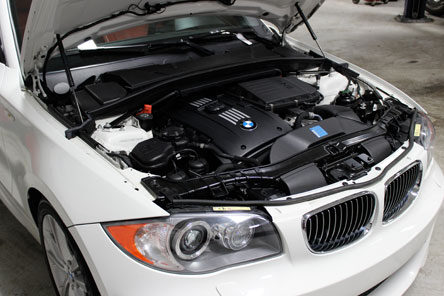 shenis-auto-trend-independent-european-car-specialist-vehicles-2008-bmw-135i-2-door-coupe-10