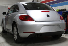 shenis-auto-trend-independent-european-car-specialist-vehicles-2013-volkswagen-vw-new-beetle-03