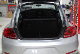 shenis-auto-trend-independent-european-car-specialist-vehicles-2013-volkswagen-vw-new-beetle-04