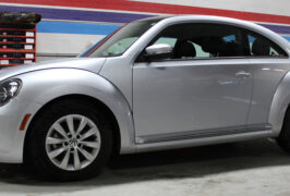 shenis-auto-trend-independent-european-car-specialist-vehicles-2013-volkswagen-vw-new-beetle-05