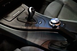 Sheni's-2008-E92-BMW-M3-centre-console