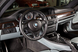 Sheni's-2008-E92-BMW-M3-interior