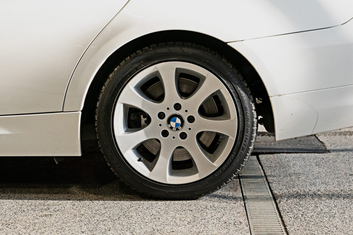 Sheni's-BMW-For-Sale-335i-8