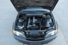 2004-BMW-325Xi-Touring-02