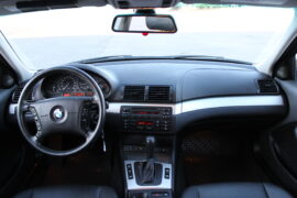 2004-BMW-325Xi-Touring-10