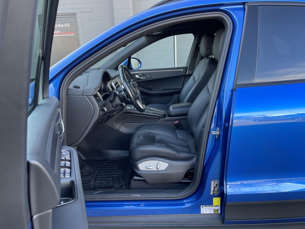 7 Macan For Sale Calgary