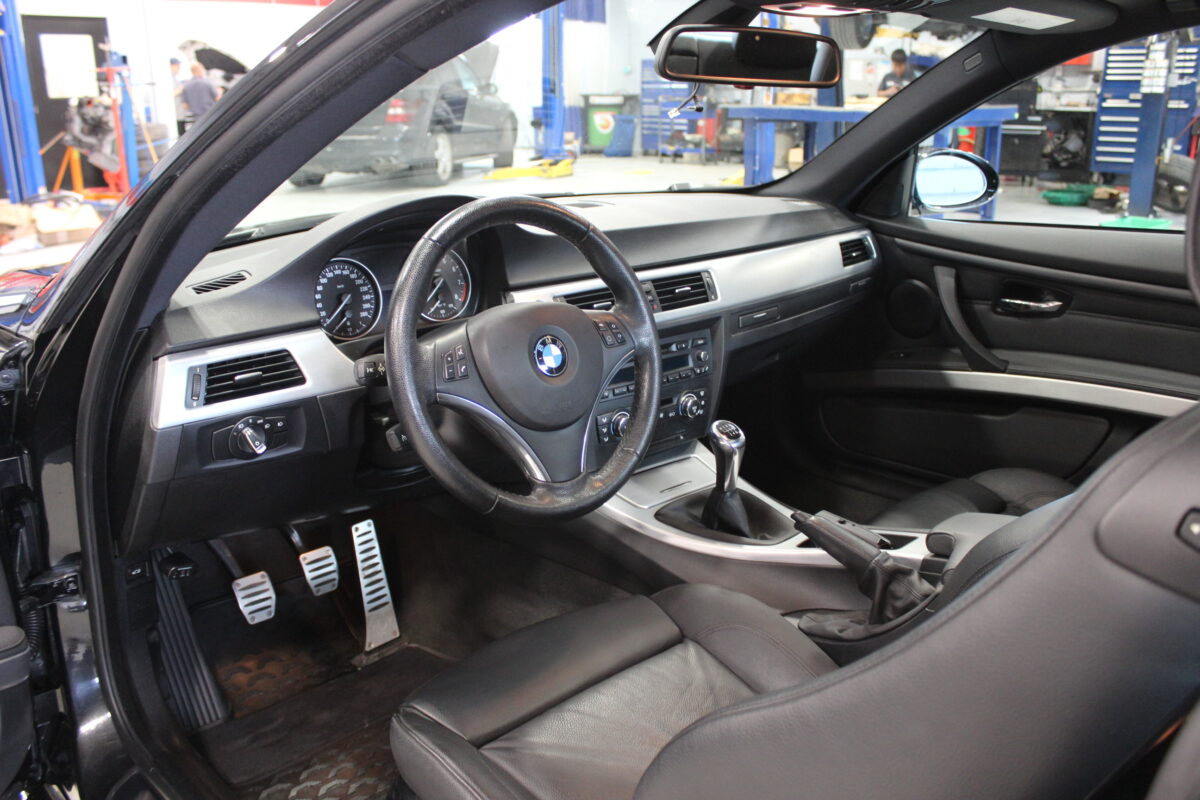 shenis-auto-trend-european-cars-for-sale-2009-BMW-335i-Dinan-3-E92-N54-14